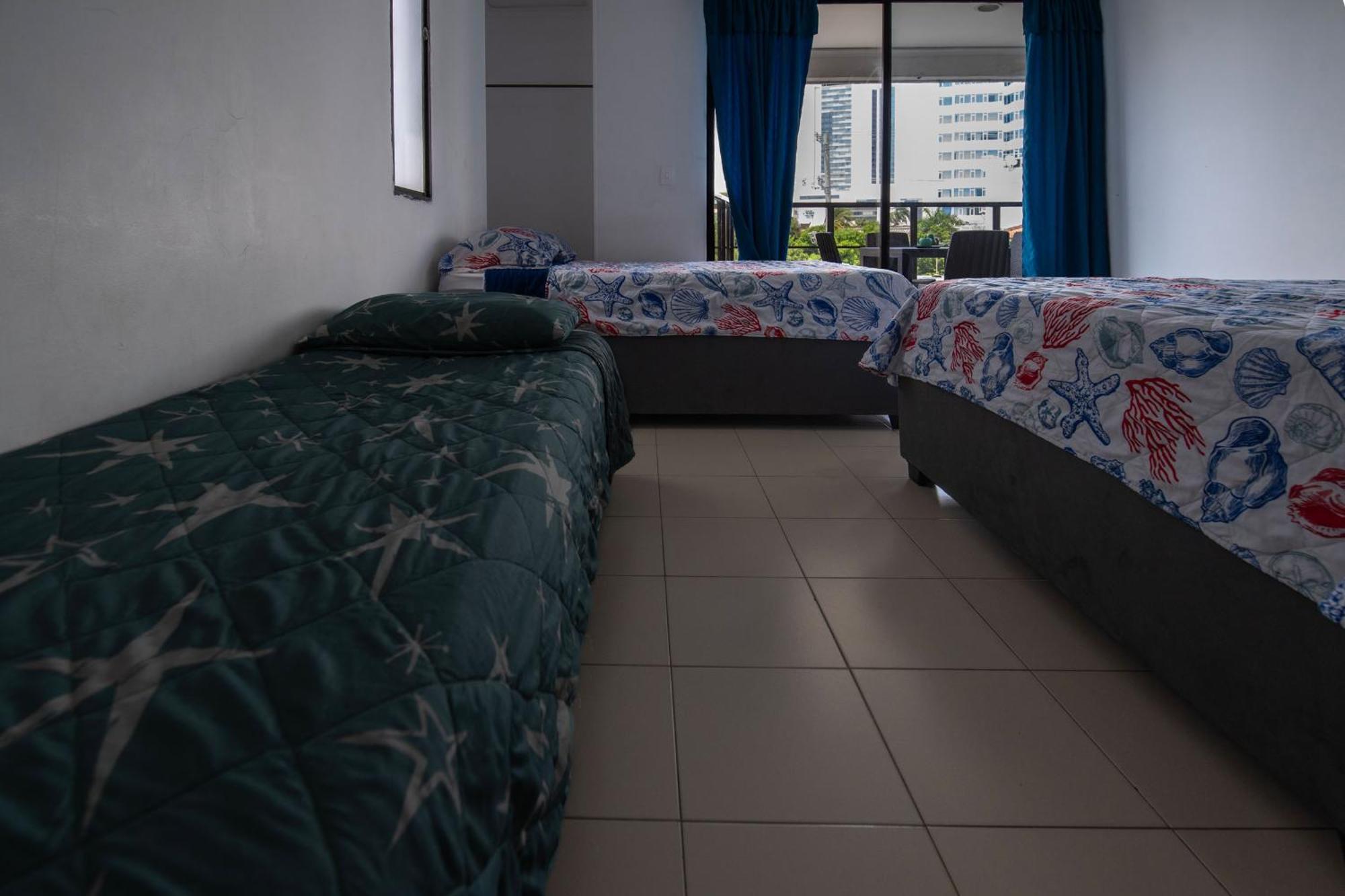 Bueno, Bonito Y Barato Apartment