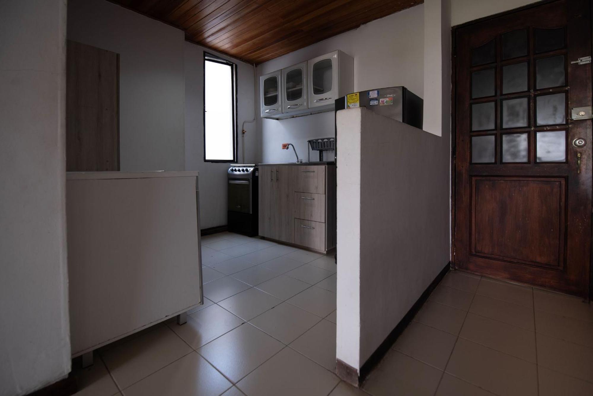 Bueno, Bonito Y Barato Apartment